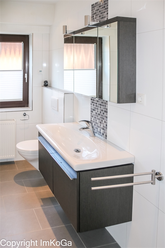 9570 Masterbad Waschtisch Etagenwohnung Marl