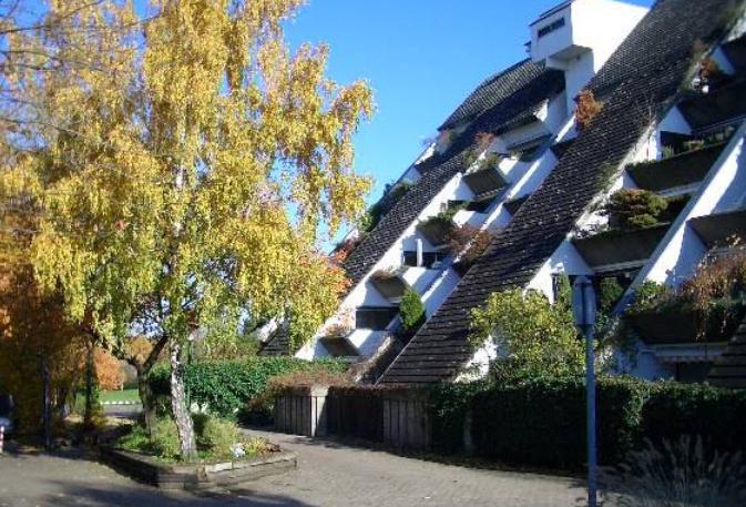 9576 Seitenblick z Kreuzstr Etagenwohnung Marl