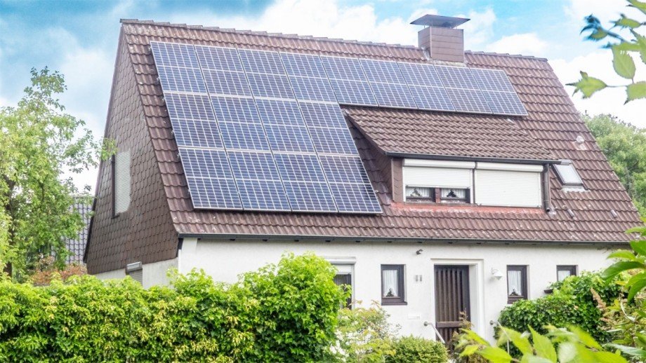9586 Strassenansicht Altbau Einfamilienhaus Marl