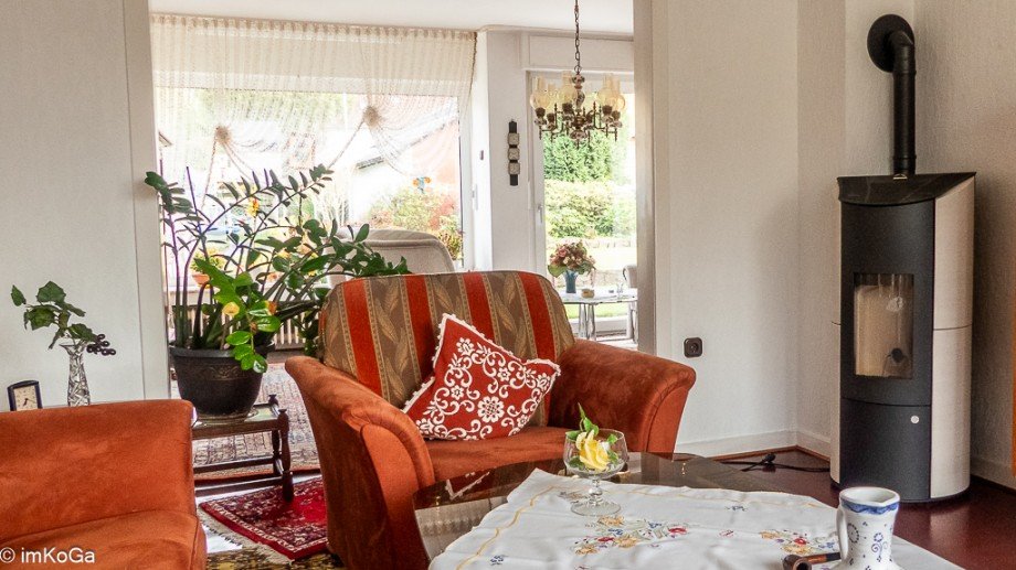 9571 Wohnraum 2 mit Kamin Etagenwohnung Gelsenkirchen