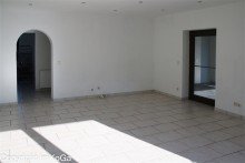 9570 Wohnzimmer Bl zur Diele Diese Wohnung l�sst Herzen h�her schlagen - gro�e Balkonterrasse,Tageslichtbad, 3 Zimmer ca.112m�