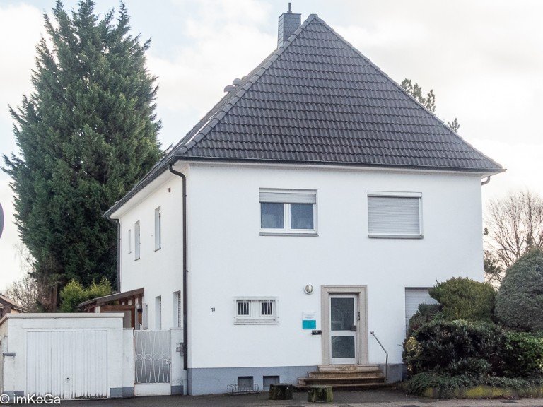 9569 Aussenansicht Marl - Alt Marl Wohn- / Gesch�ftshaus Wohnung und Praxisr�ume im Herzen von Alt-Marl